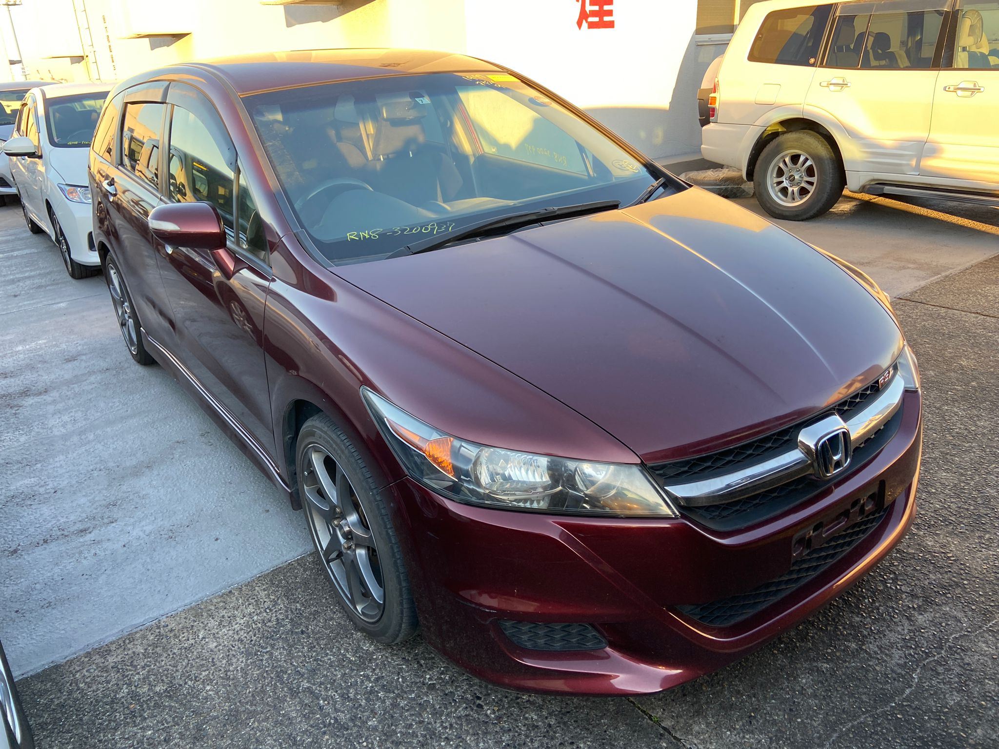 2013 Honda Stream